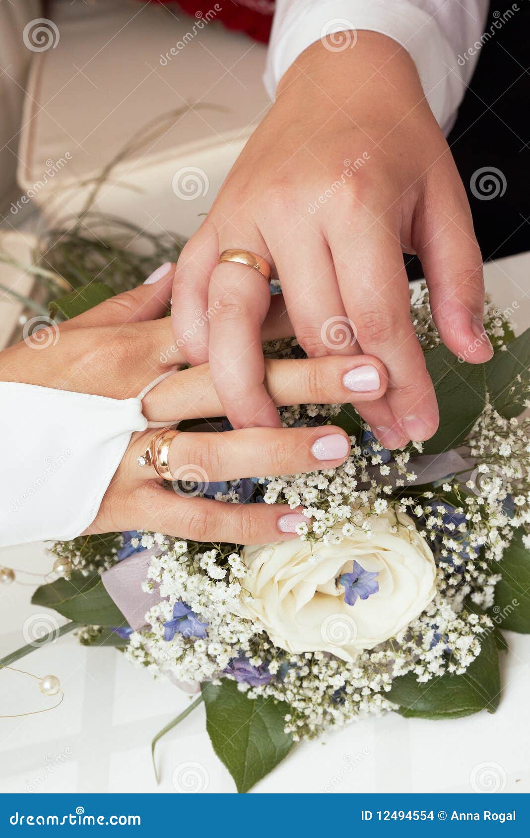 showing wedding rings