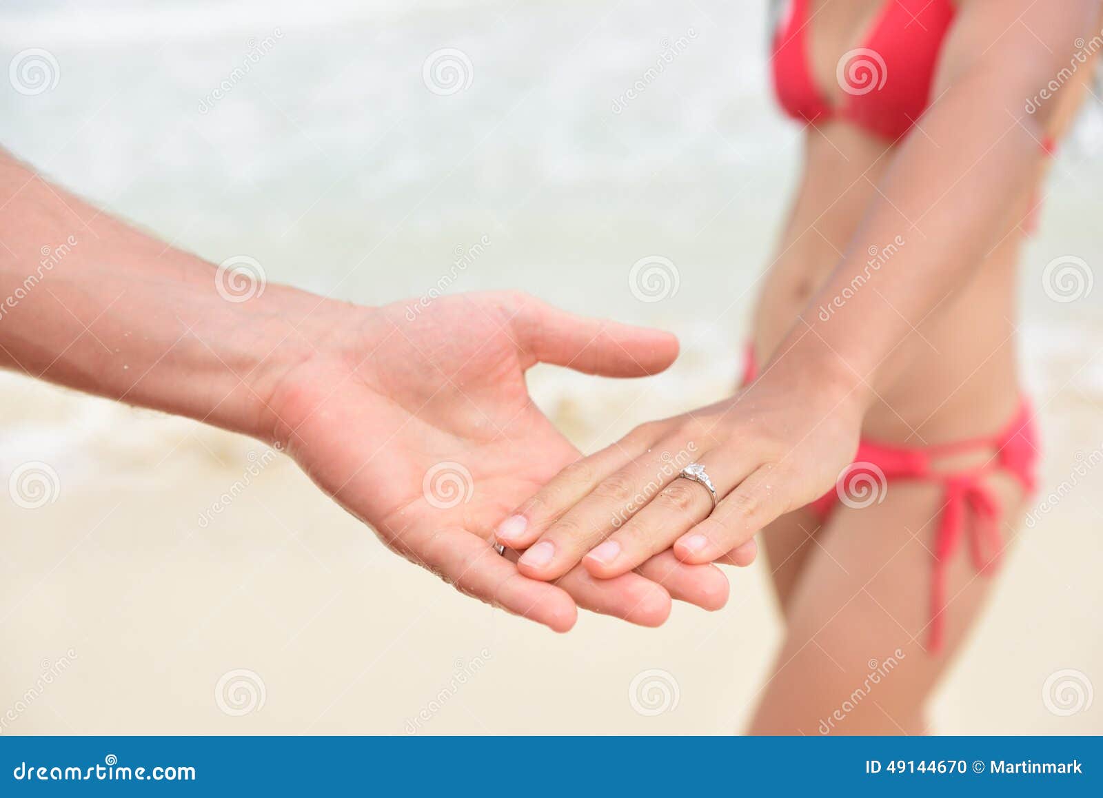Casual dating holding hands