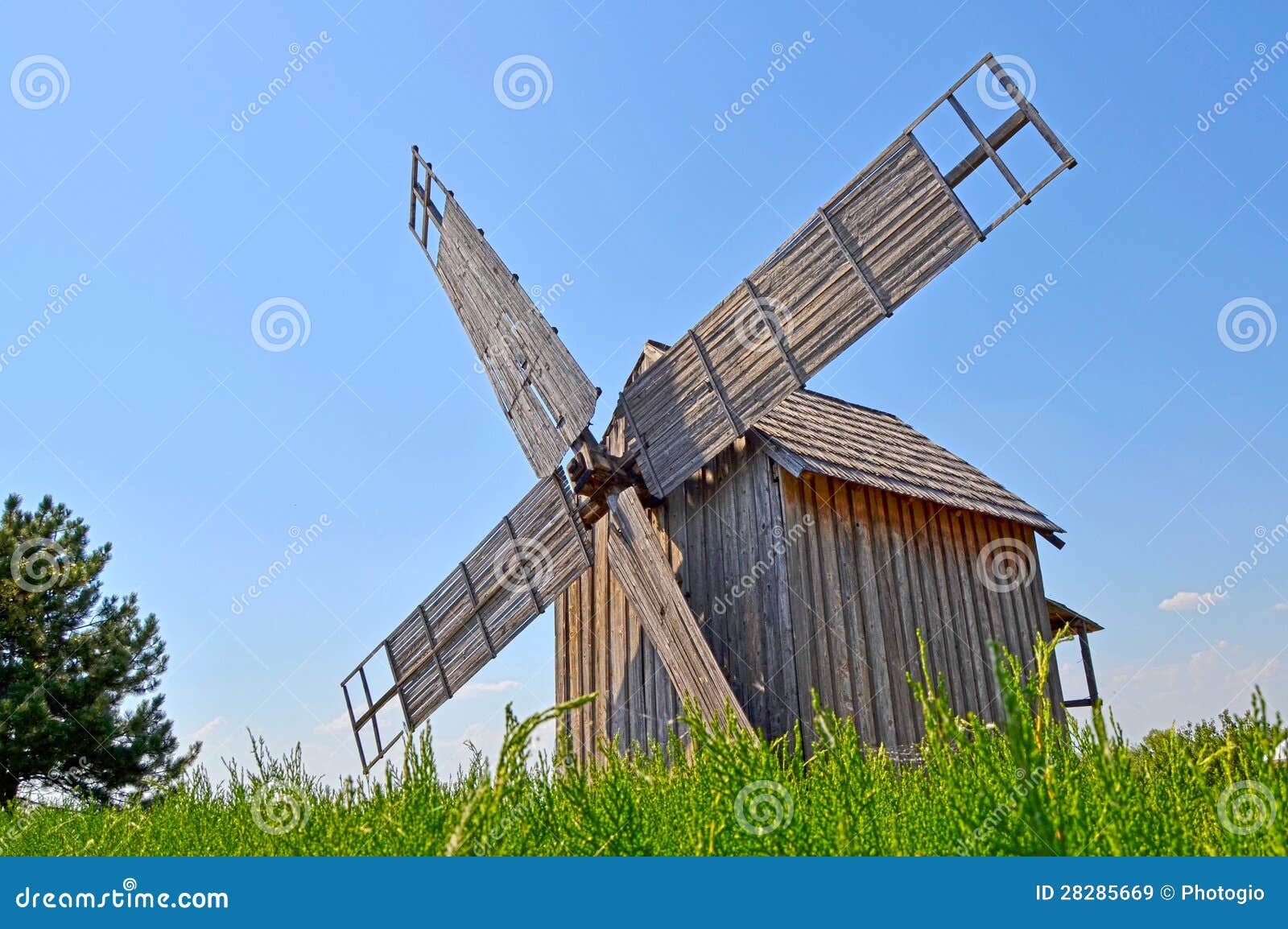 Old Windmill Royalty Free Stock Images - Image: 28285669