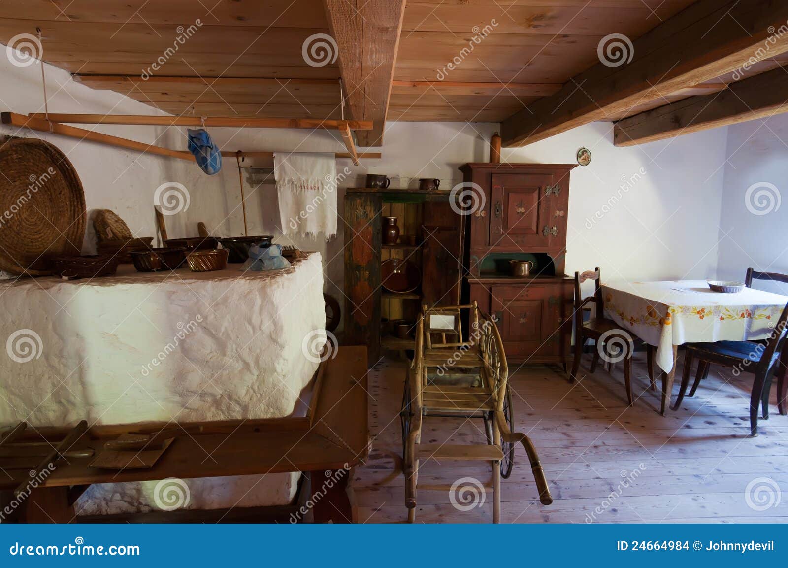 Romanian traditional house design Romanian traditional house design