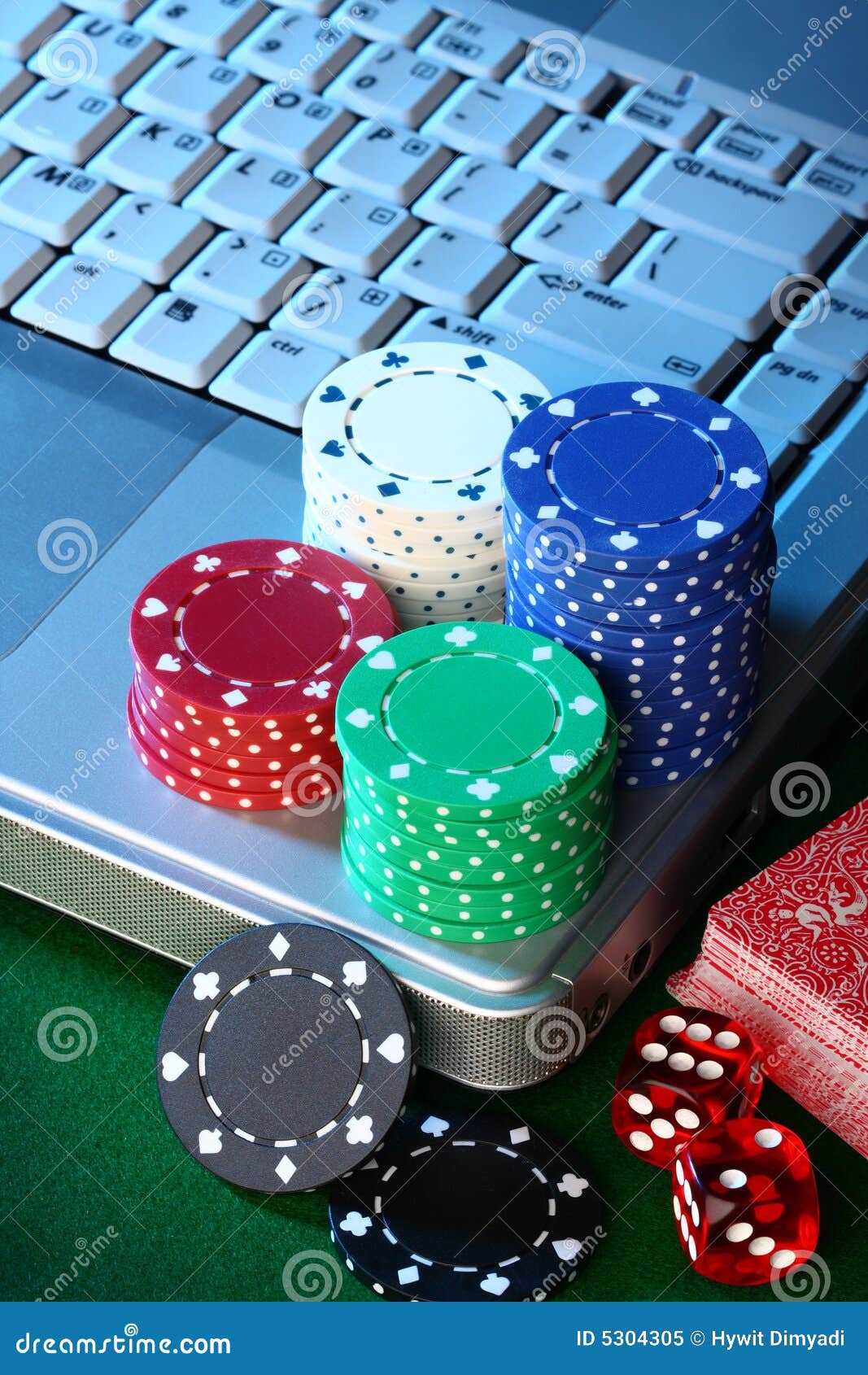 online-gambling-5304305.jpg
