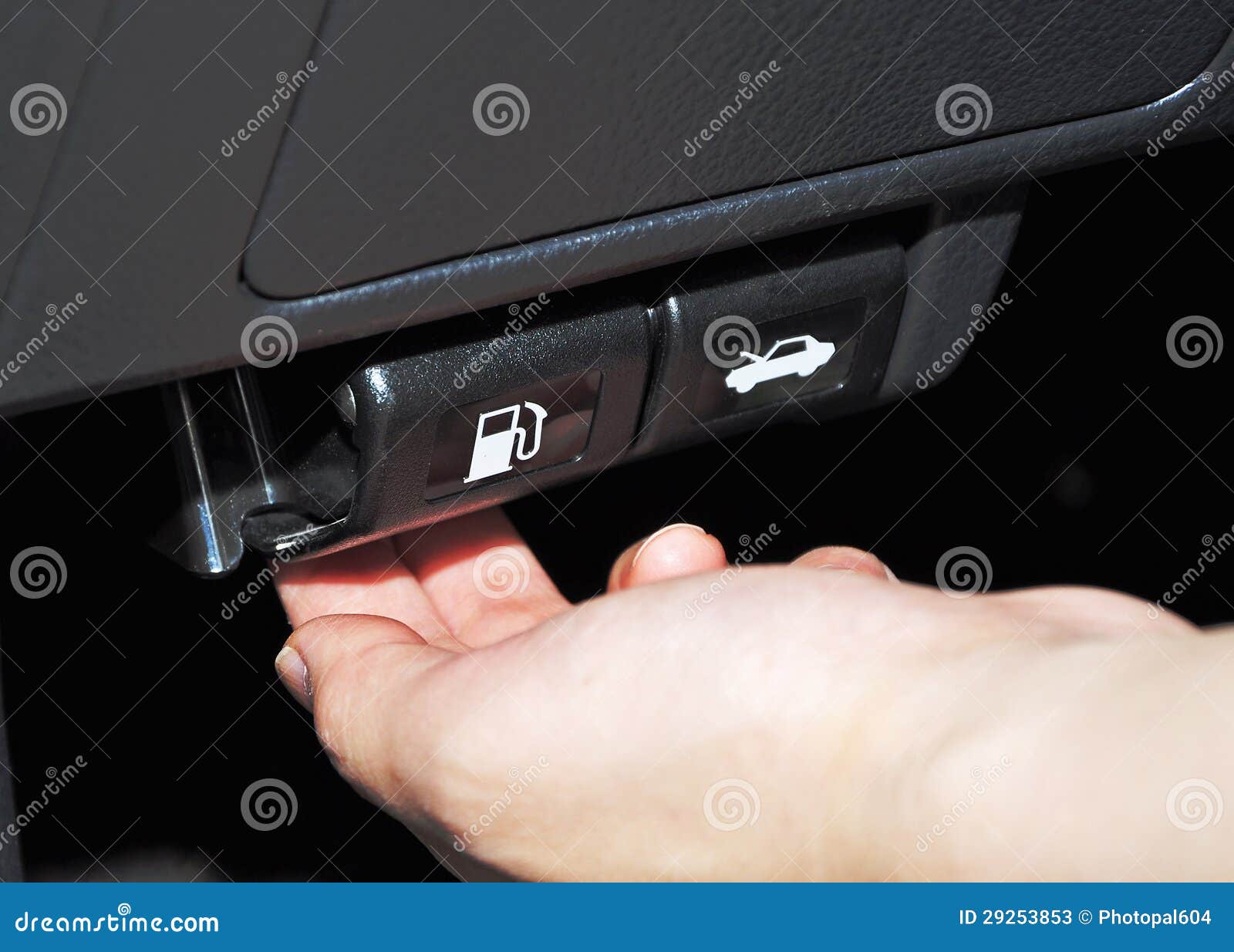 Open Fuel Tank On A Car Stock Photos Image 29253853