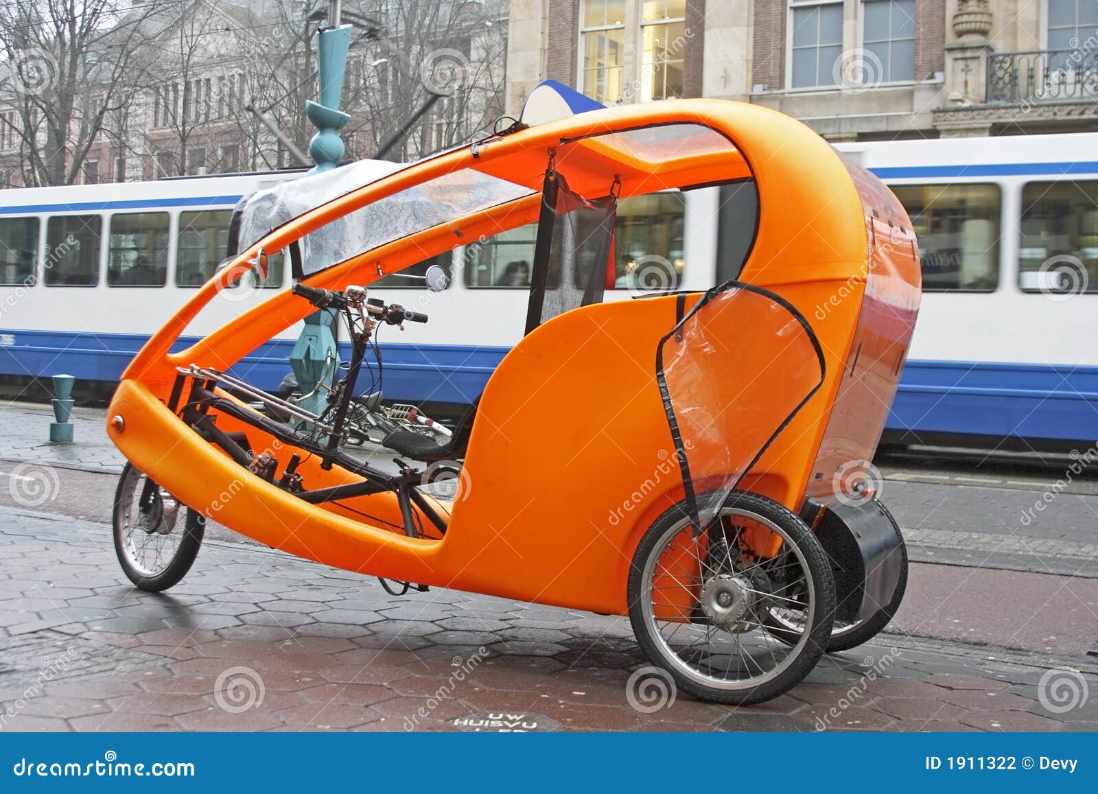 Taxi Orange [2000– ]