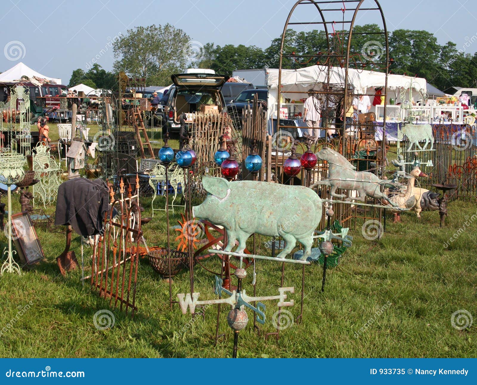 Outdoor Flea Market Royalty Free Stock Photo - Image: 933735 Outdoor Flea Market Royalty Free Stock Photo - Image: 933735