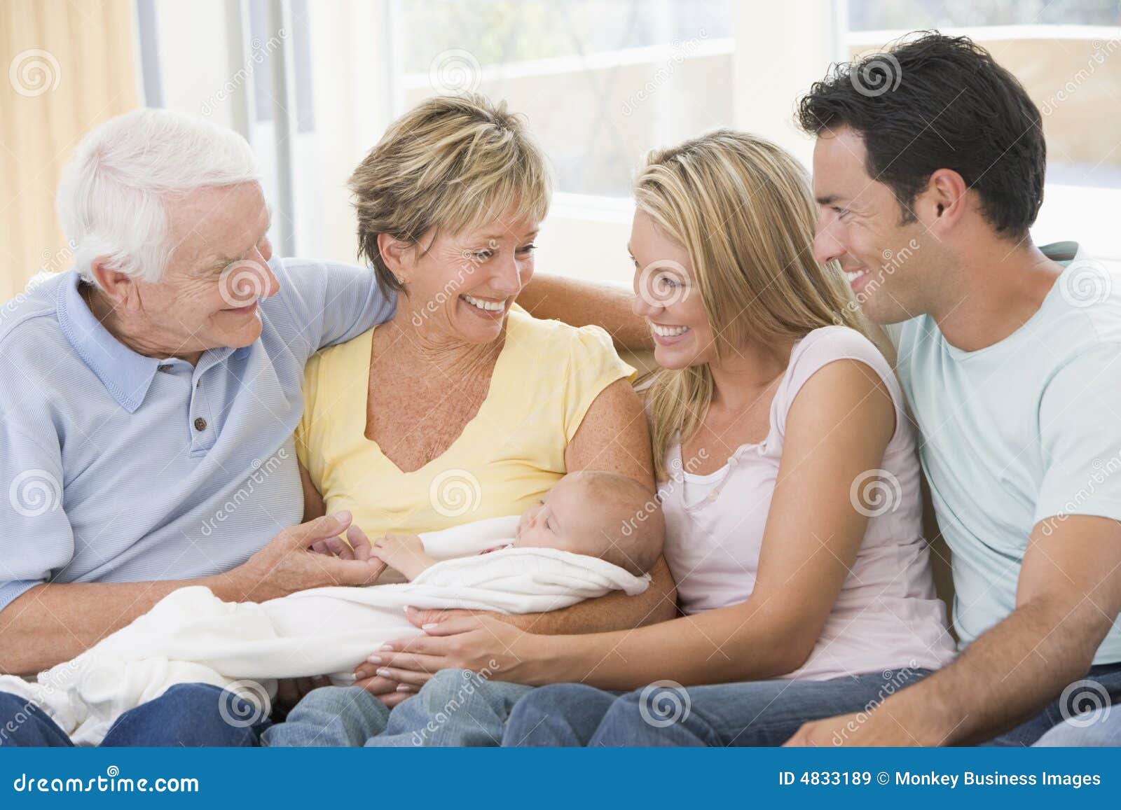 single parents and grandparents Single-parent households grandparents, 6 percent other relatives and 3 percent reported that at least one child was in a foster home, agency. single parents and grandparents Single-parent households grandparents, 6 percent other relatives and 3 percent reported that at least one child was in a foster home, agency.