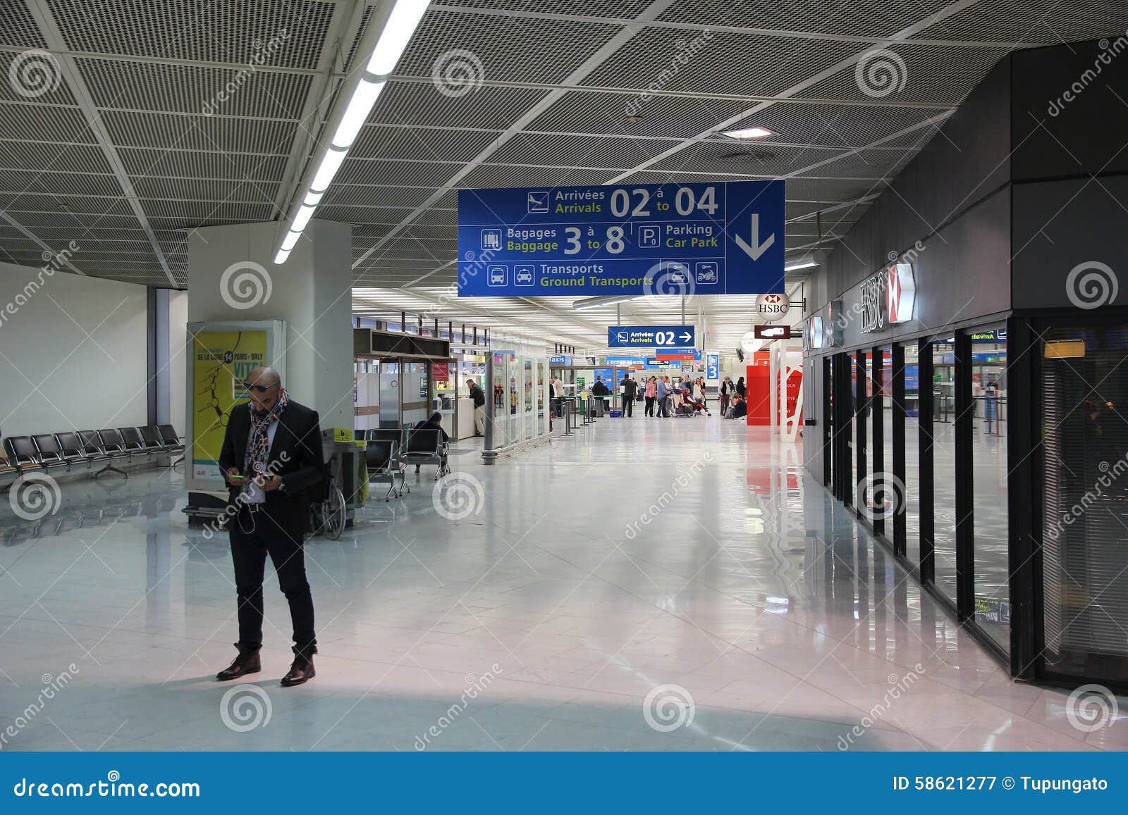 Paris france airport conditions