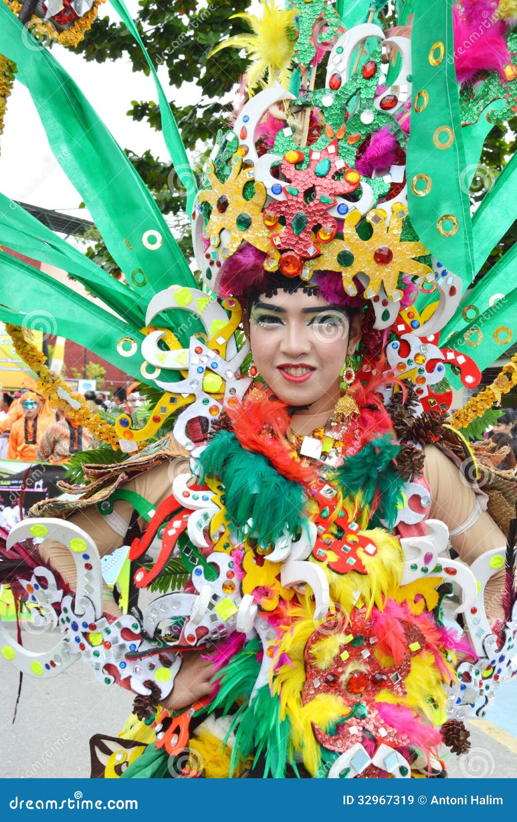 Tarakan+Indonesia ... 2nd Tarakan Cultural Carnival on Dec 23, 2012 in Tarakan, Indonesia