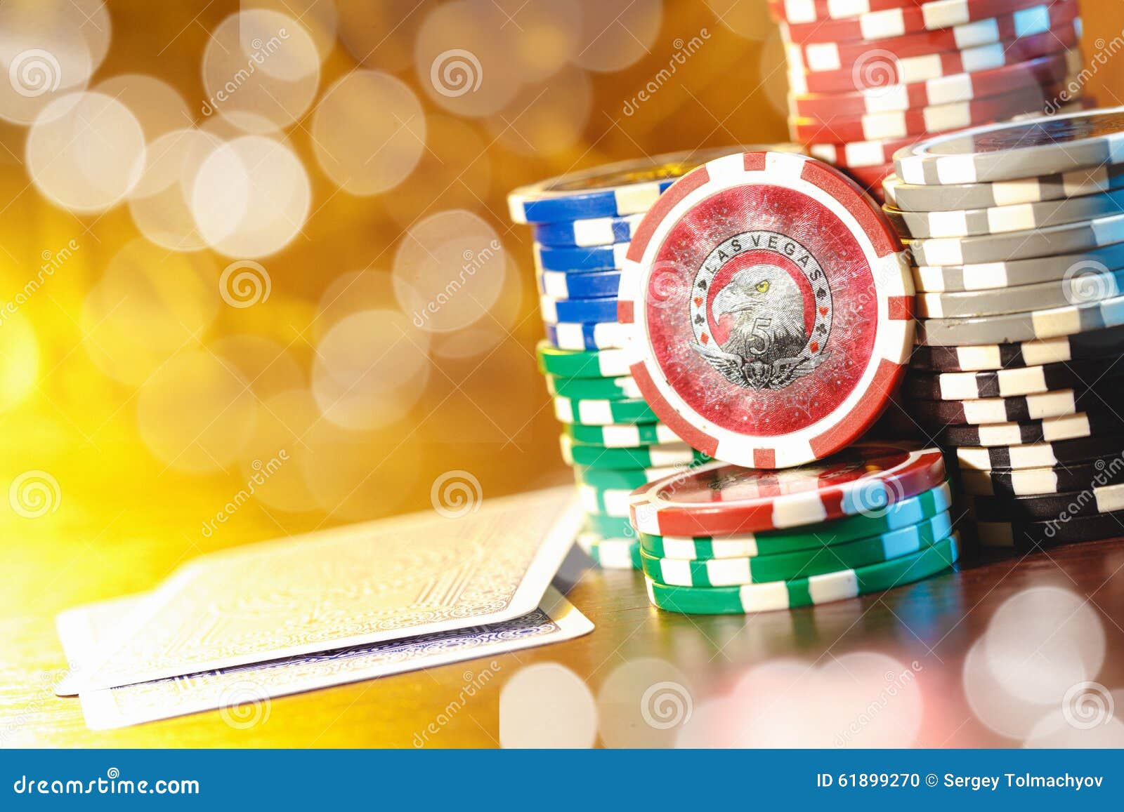 How to play poker games with chips
