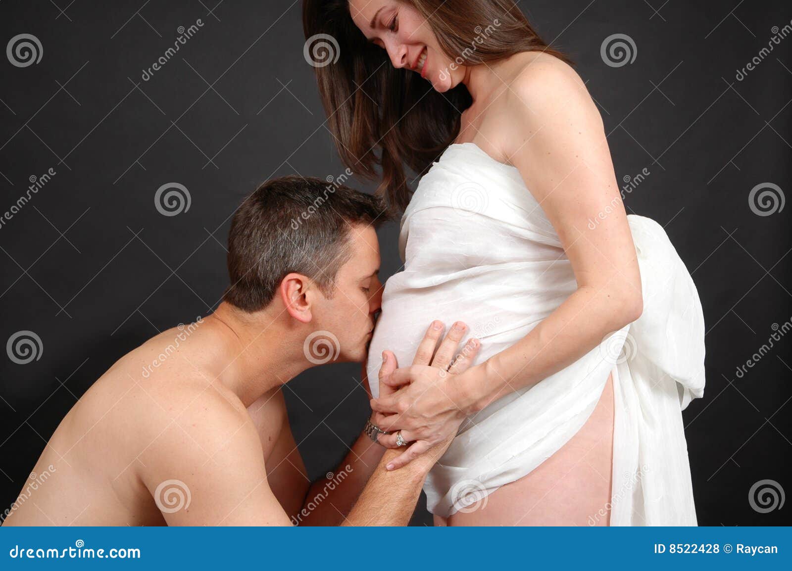 Pregnant Kiss 88