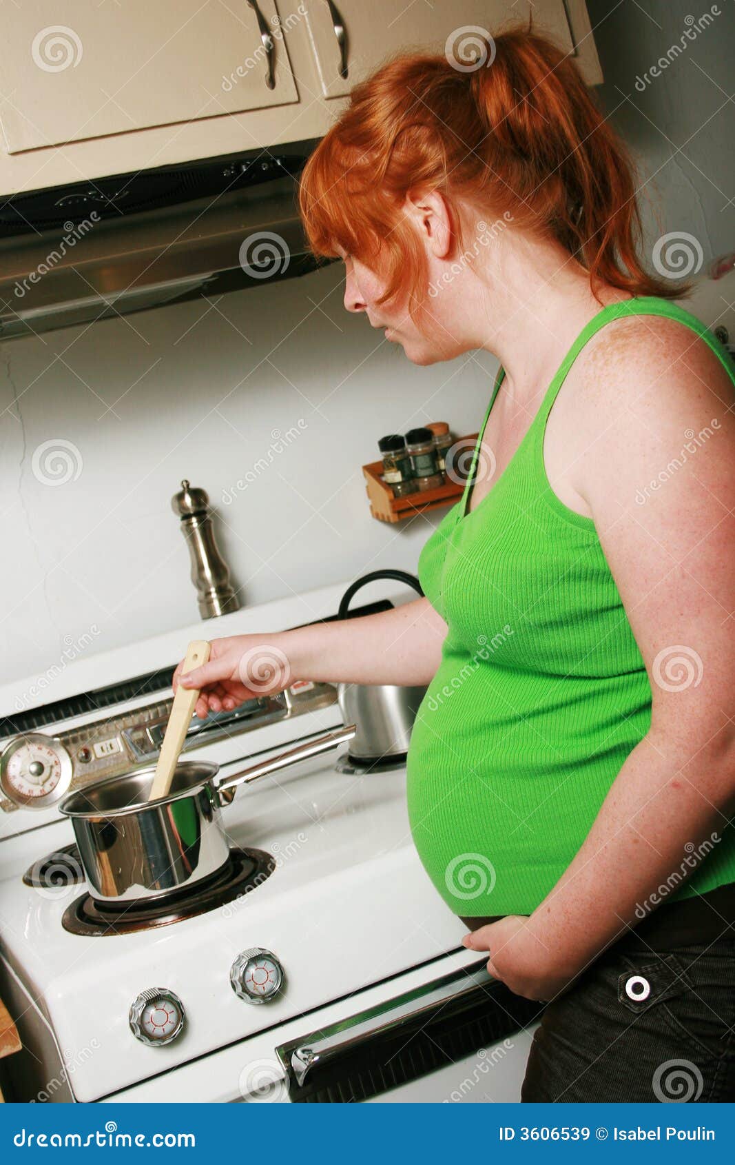 Pregnant Cooking 62