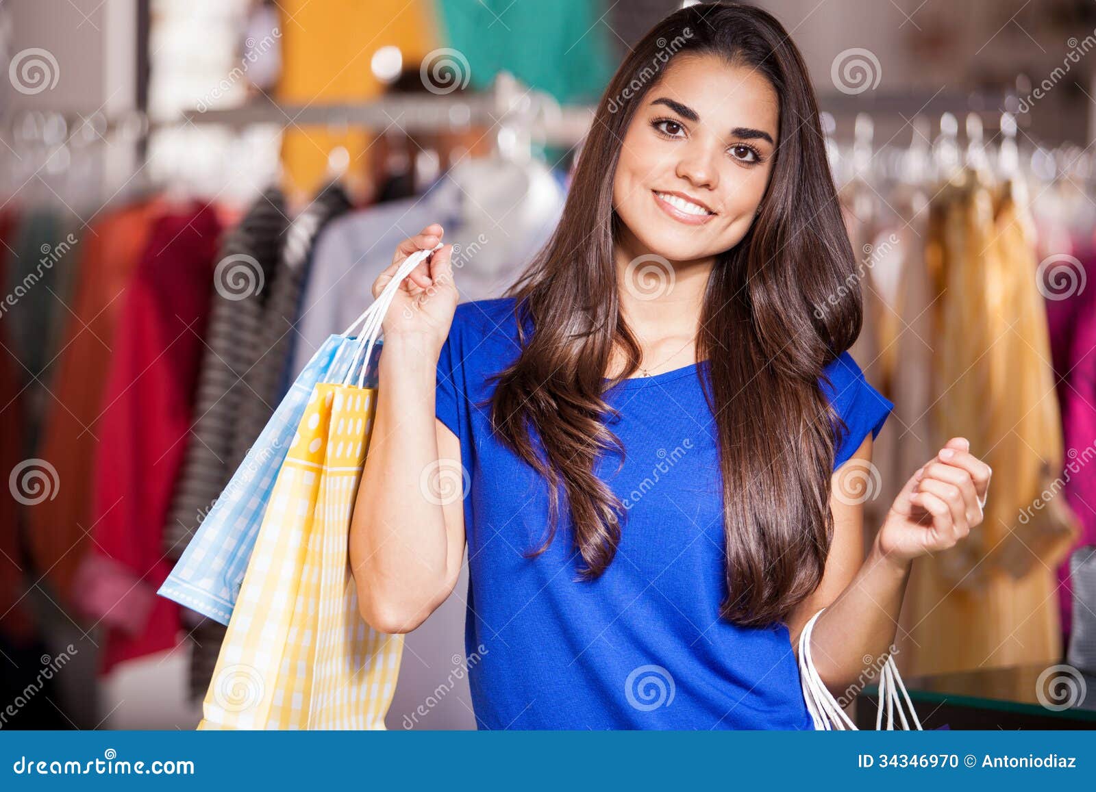 Pretty woman clothing store website