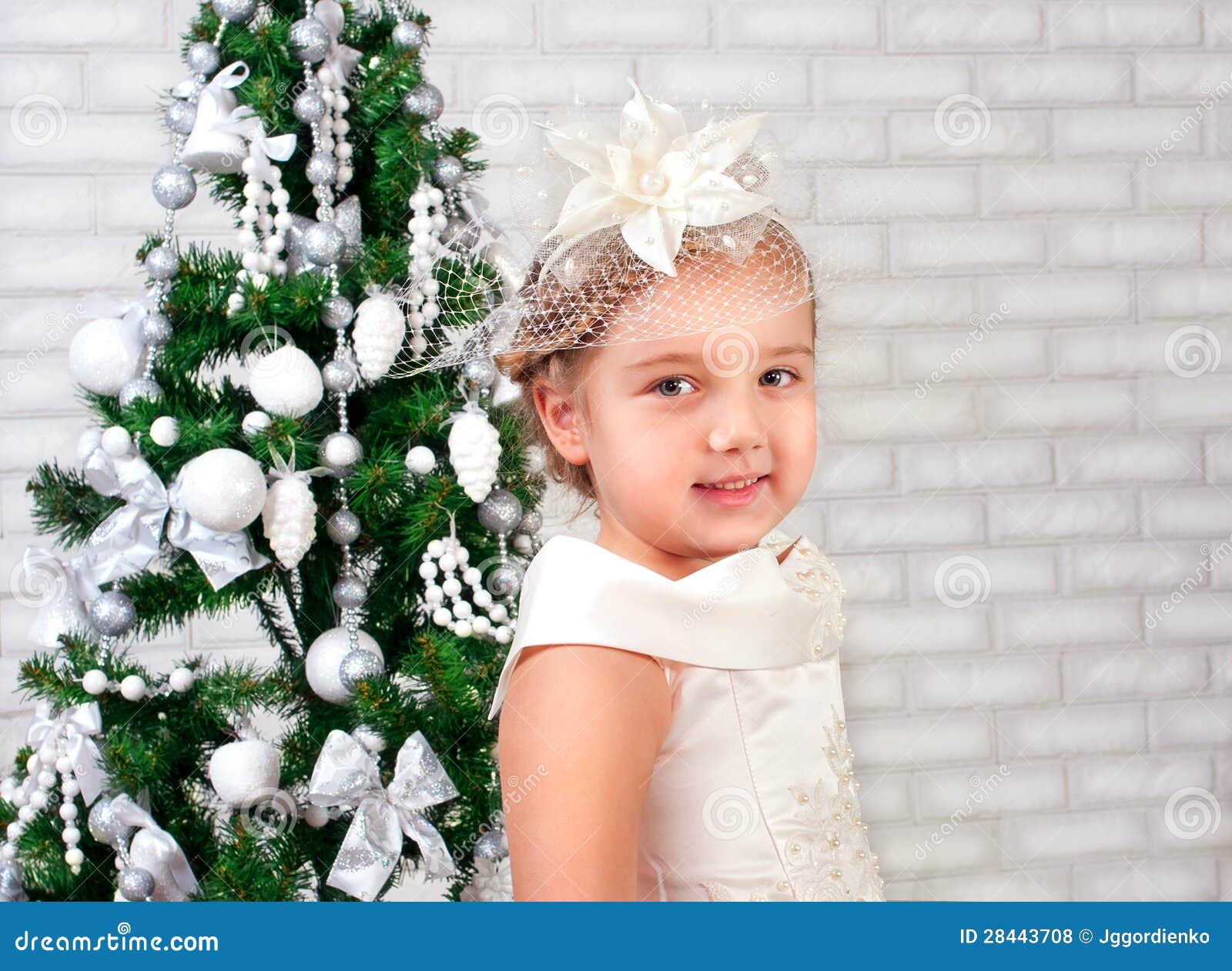 Download this Pretty Little Girl... picture Download this Pretty Little Girl... picture