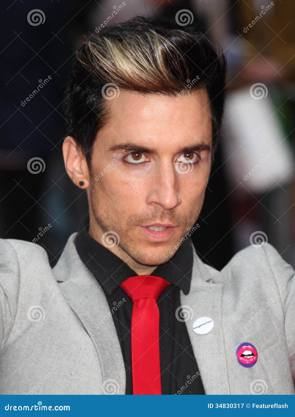  - russell-kane-arriving-katy-perry-part-me-d-premiere-empire-leicester-square-london-picture-alexandra-glen-34830317