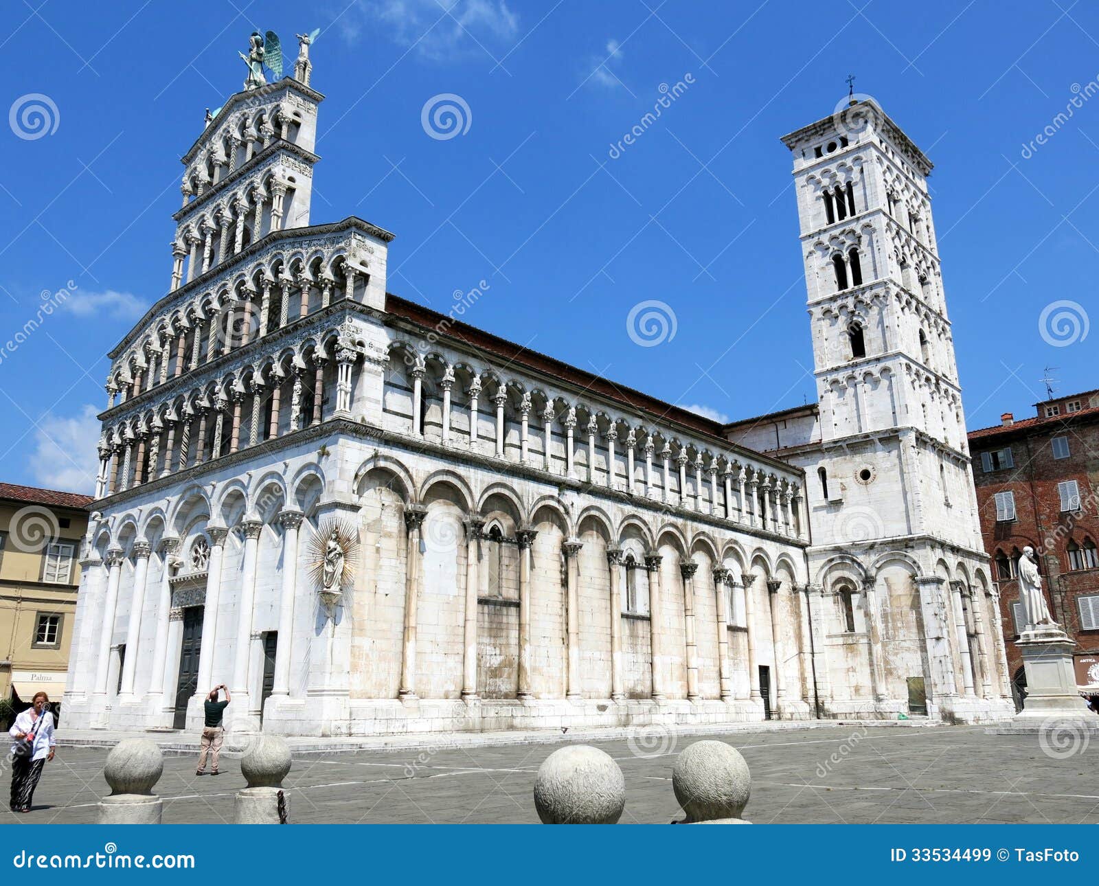 Roman+Catholic+Church+In+Italy ... in Foro is a Roman Catholic basilica church in Lucca, Tuscany, Italy