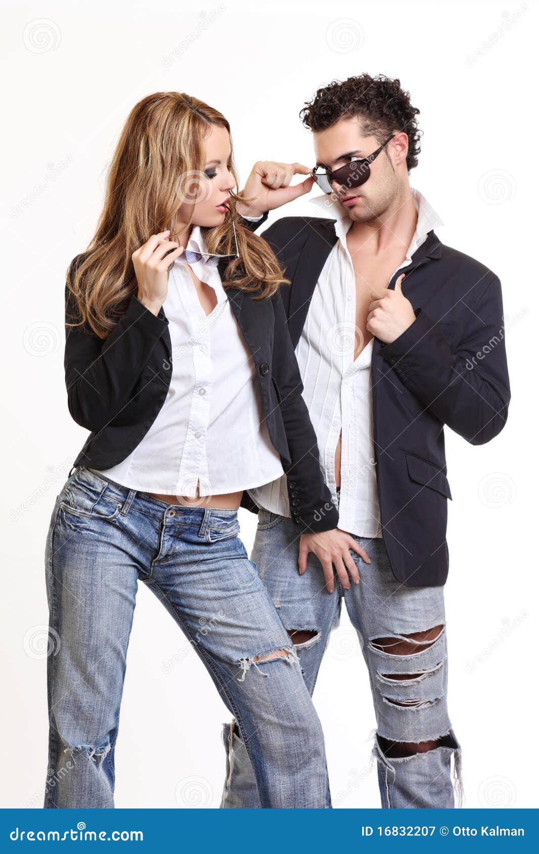 how to flirt with a girl that has a boyfriend how to flirt with a girl that has a boyfriend