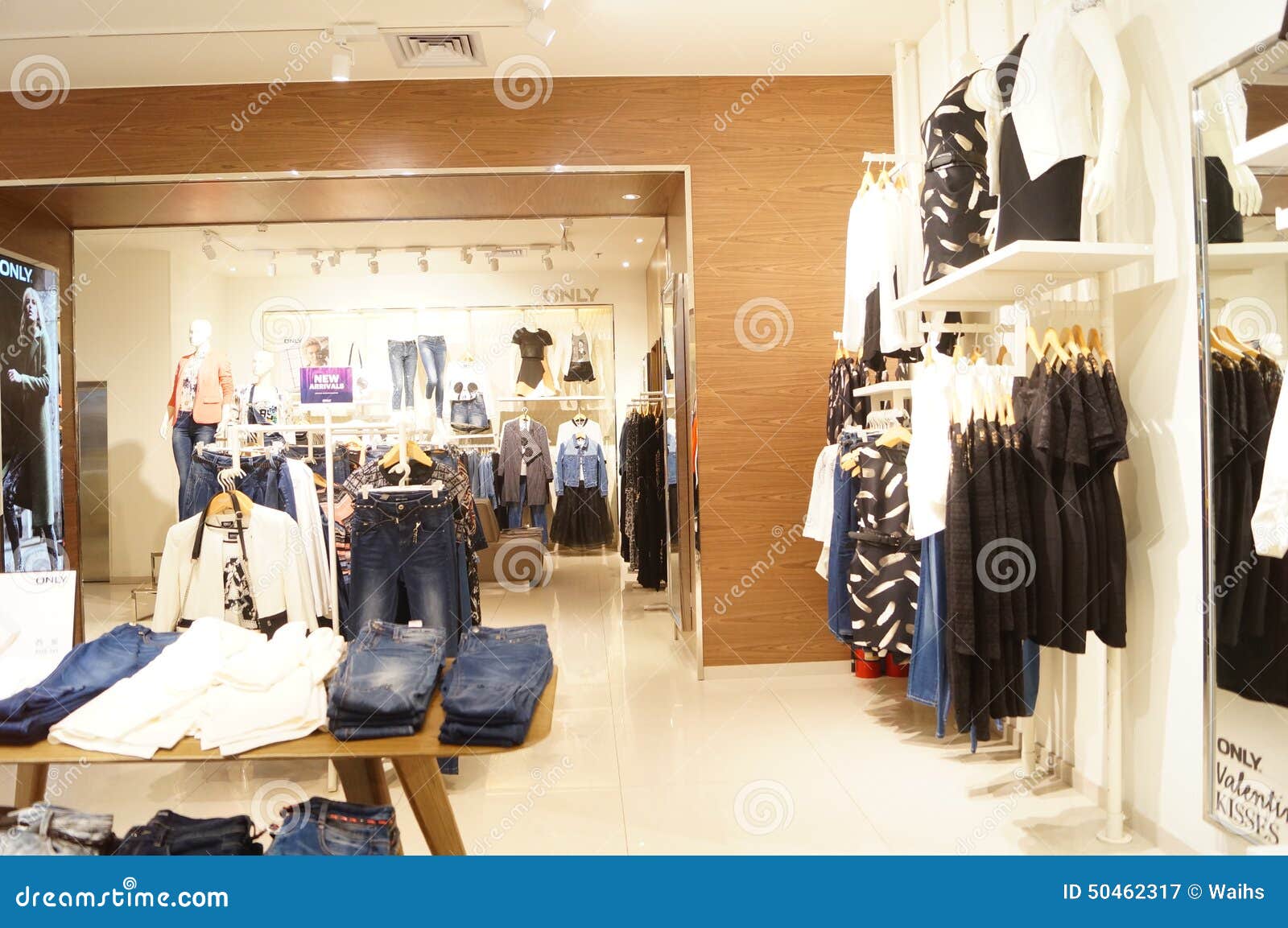 Girls clothing stores Simply fashion clothing store