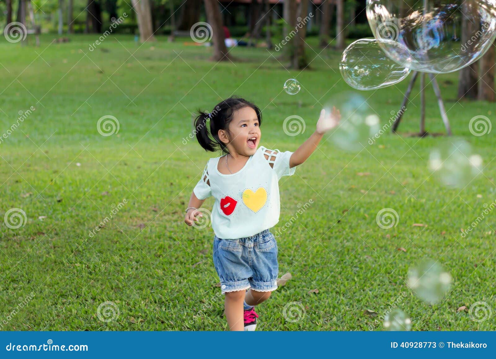 Balloon play cute asian girl striptease 3