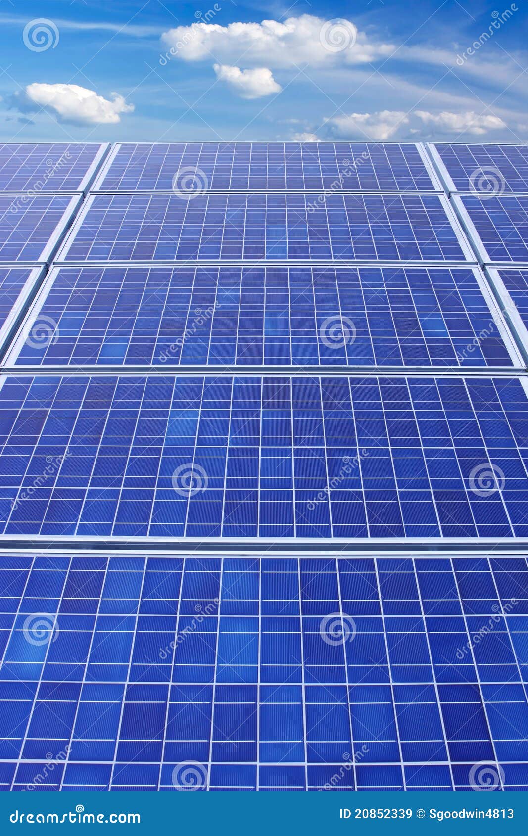 Solar Panels And Sky Vertical Royalty Free Stock Images - Image 