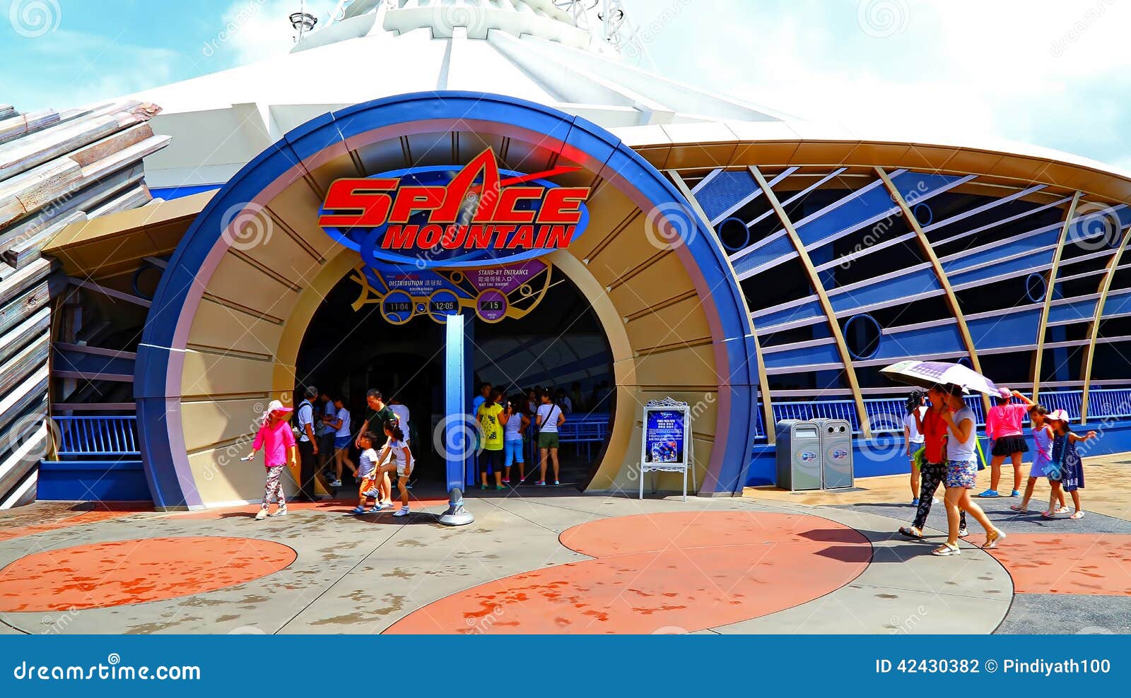 Space Mountain Ride At Disneyland Hong Kong Editorial Photography