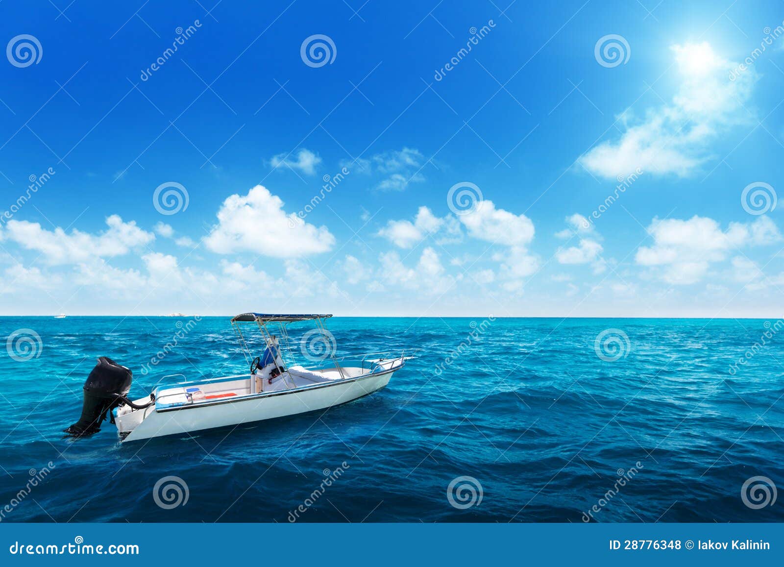 Speed Boat And Water Of Ocean Royalty Free Stock Photos - Image 