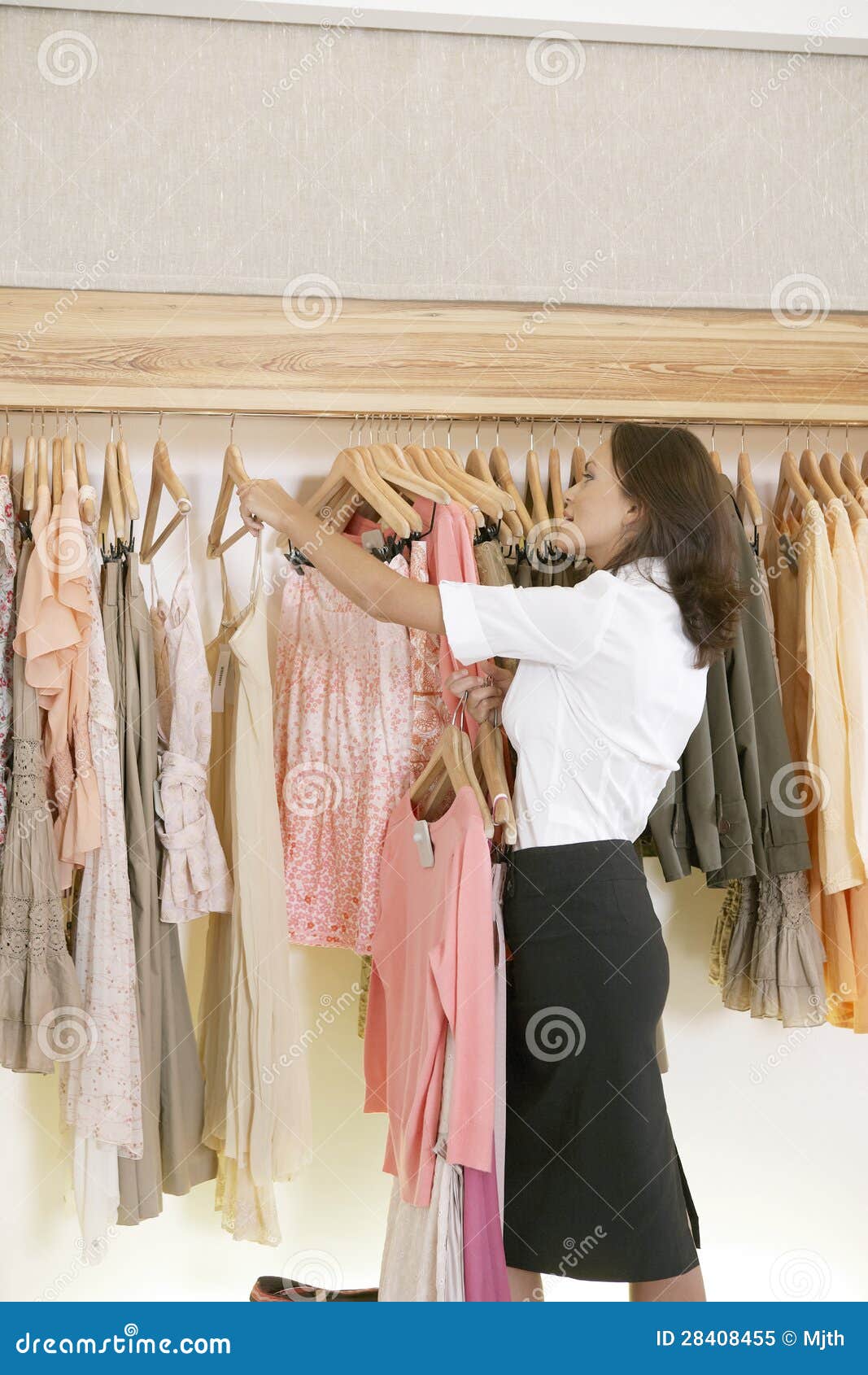 Best stores for work clothes. Cheap online clothing stores