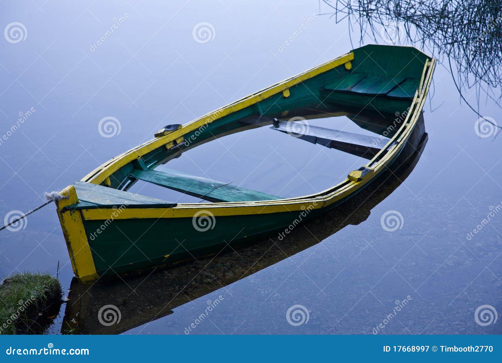 Sunken Row Boat Royalty Free Stock Photography - Image: 17668997