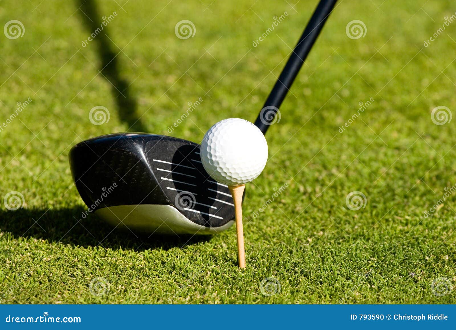 what time is mcilroy teeing off today