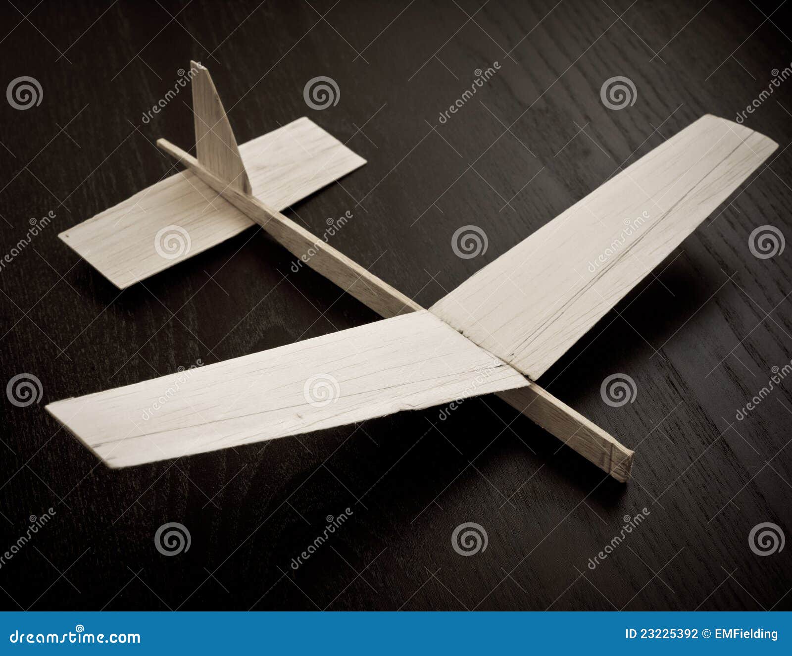 Wooden Model Planes That Flies as well Balsa Wood Glider Design Plans 