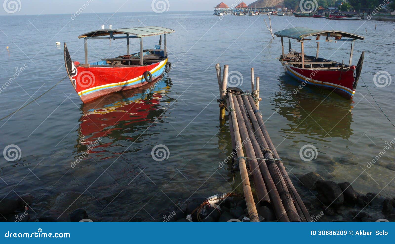 Royalty Free Stock Images: Traditional wood Boat leans on the 