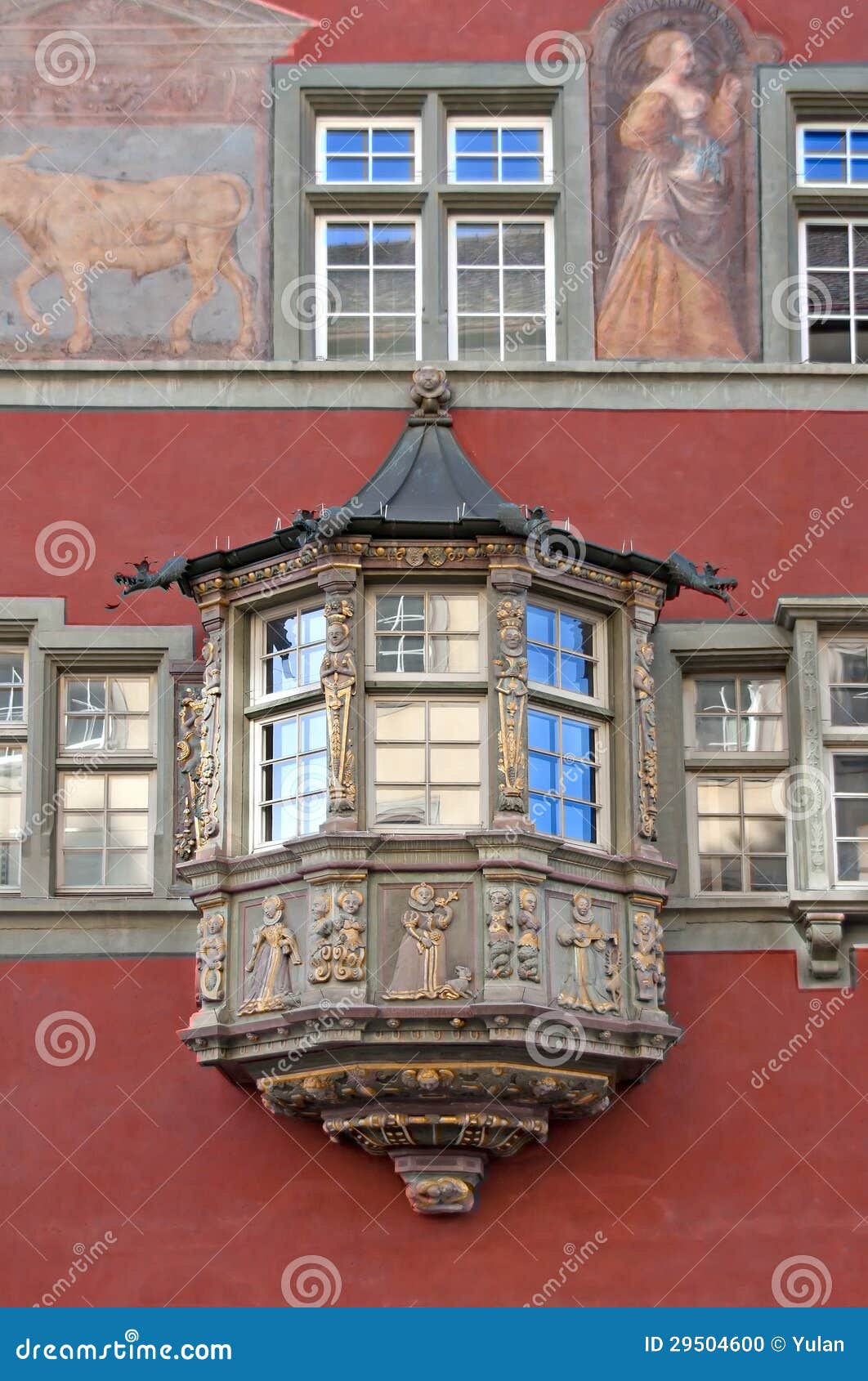 Ventana De Mirador En Estilo Rococó Foto de archivo - Imagen: 29504600