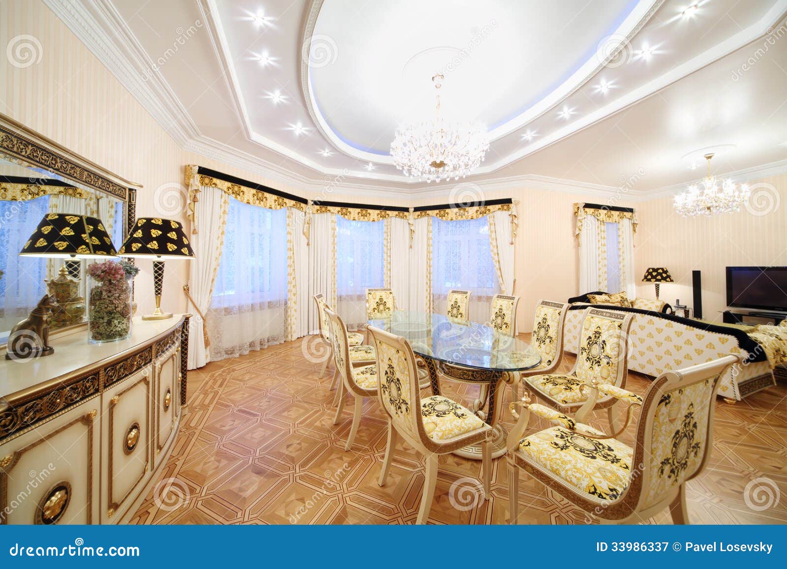 Sala De Jantar Luxuosa ~ de Stock Royalty Free Vida e sala de jantar com mobília luxuosa Sala De Jantar Luxuosa ~ de Stock Royalty Free Vida e sala de jantar com mobília luxuosa