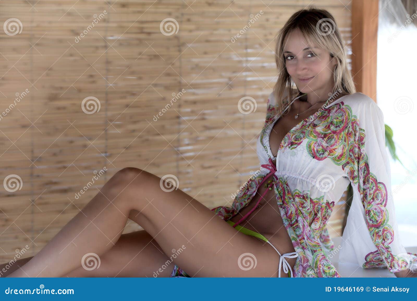 Waiting For A Massage Royalty Free Stock Images Image 19646