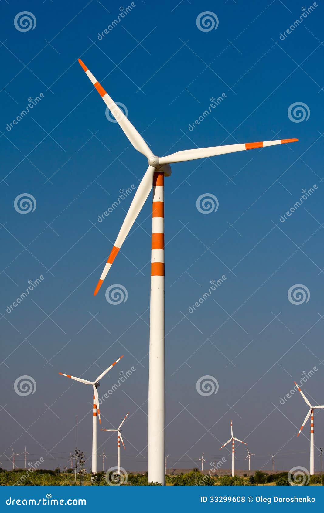 Windmills at Thar desert in Rajasthan, India.