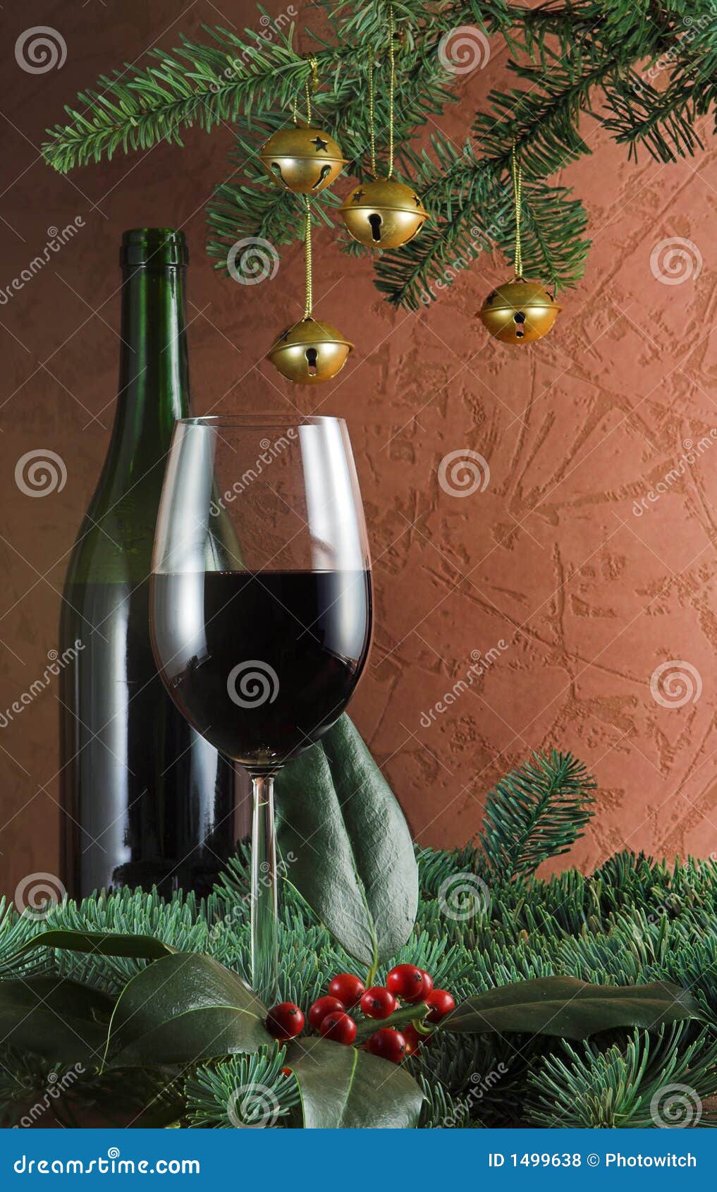 Wine And Sprig Of Holly Royalty Free Stock Photos - Image ...