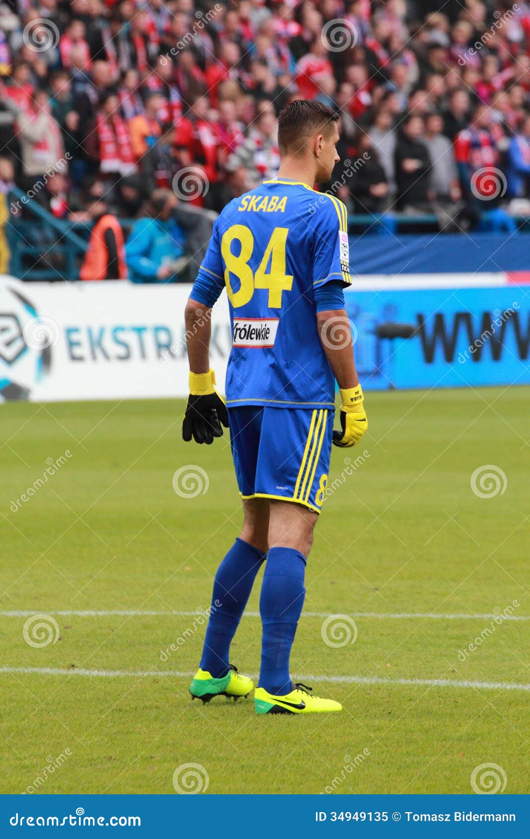 http://thumbs.dreamstime.com/z/wojciech-skaba-krakow-poland-october-legia-warsaw-goalkeeper-football-match-wisla-krakow-legia-warsaw-34949135.jpg