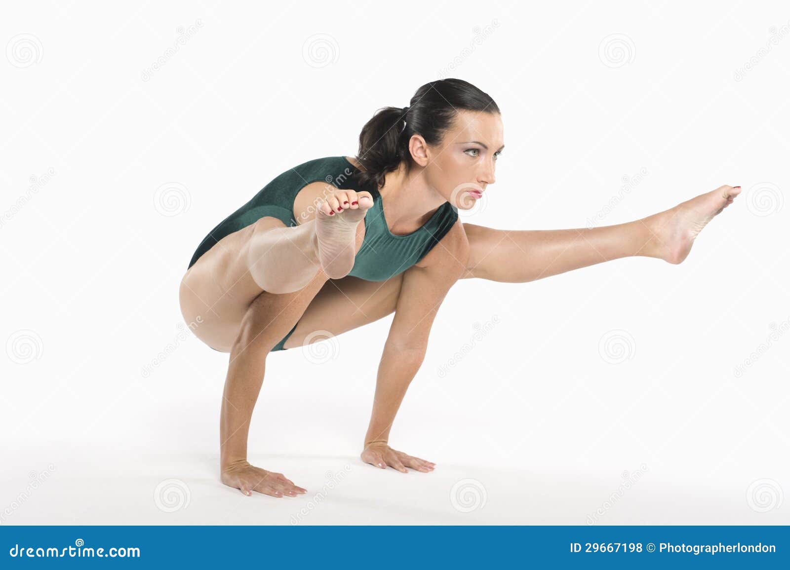women in handstand fucking