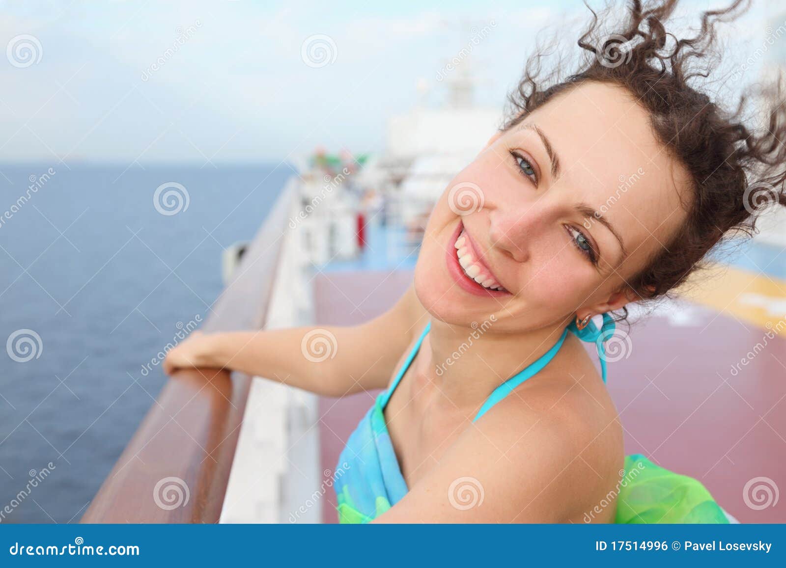 photos images beautiful girl cruise ship photos images beautiful girl cruise ship