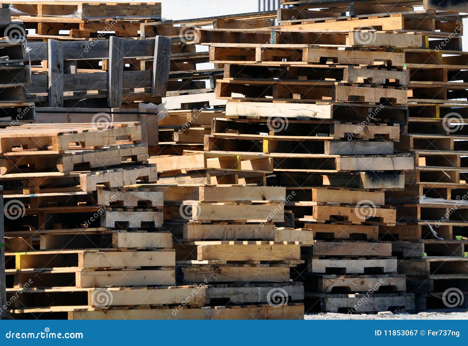 Wood Pallets Royalty Free Stock Photography - Image: 11853067