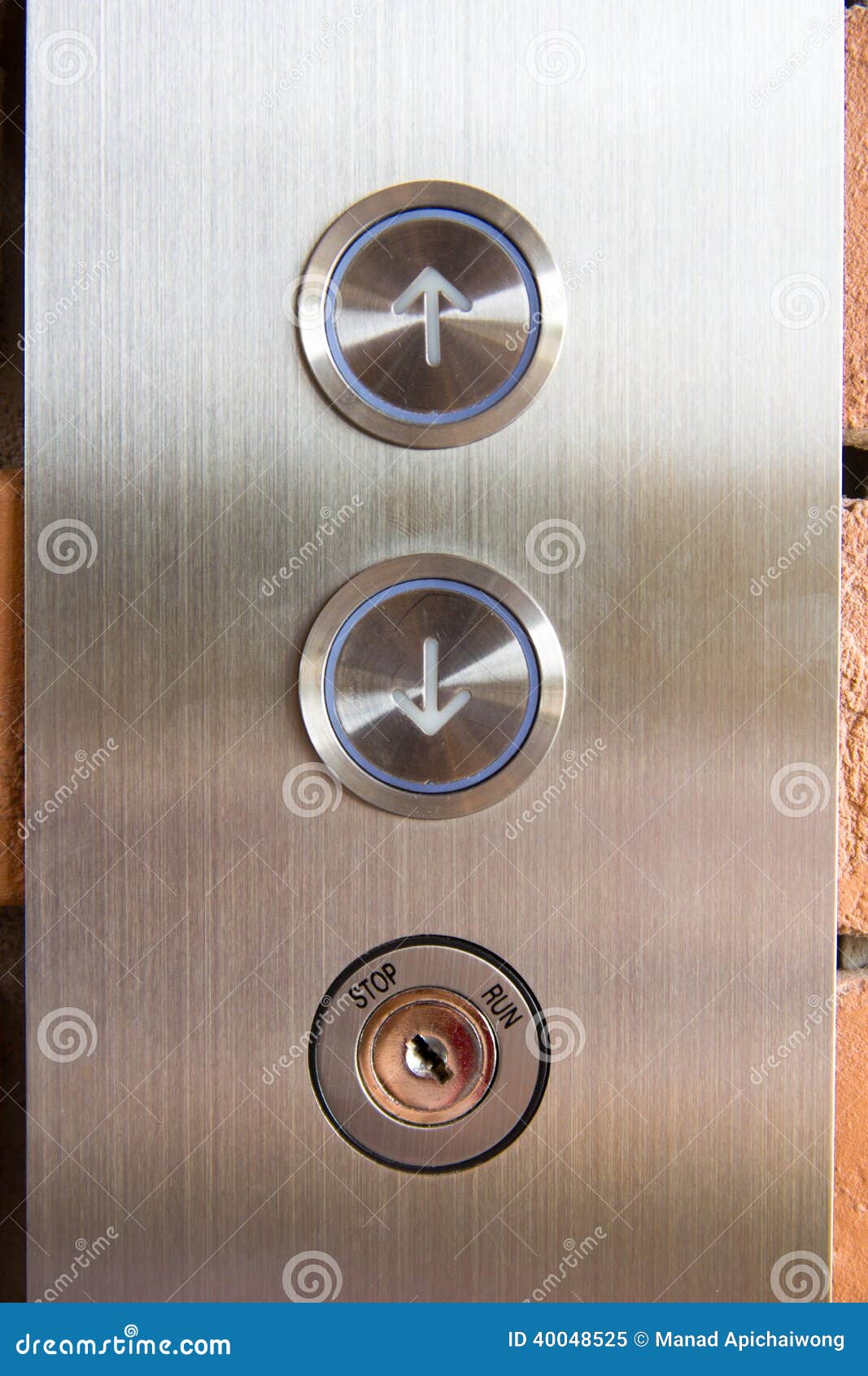 在方向上下的电梯按钮在泰国.