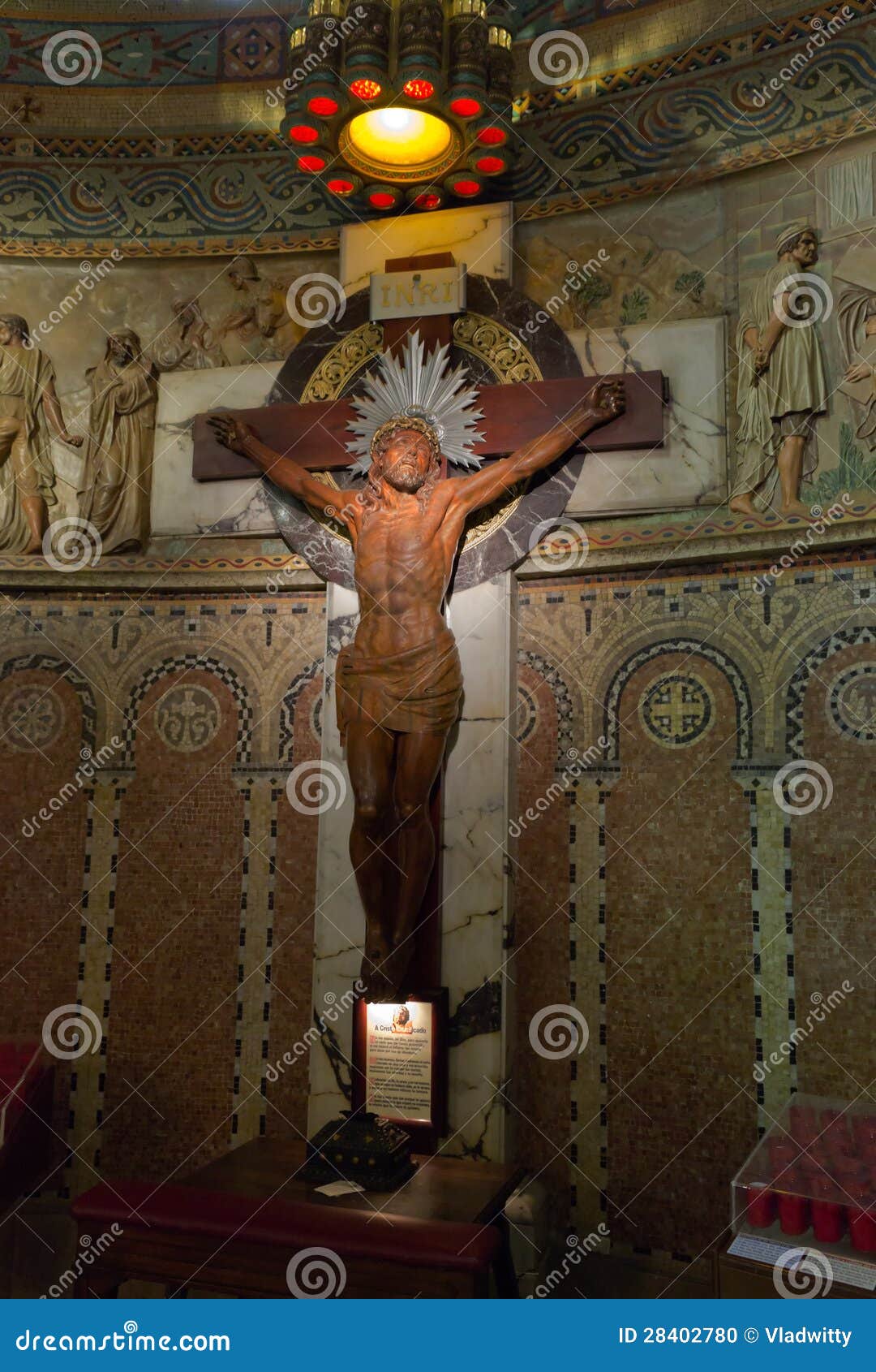在十字架上钉死耶稣 库存例证. 插画 包括有 希望, 宗教信仰, 耶稣受难象, 基督, 在十字架上钉死, 人力 - 13549822