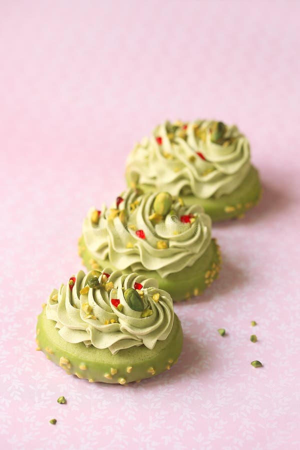 Веточки Фисташки Для Украшения Тортов Купить