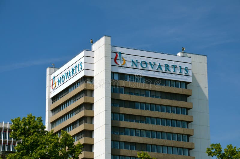 Έδρα Novartis στη Βασιλεία, Ελβετία Εκδοτική Εικόνες - εικόνα από  pharmaceuticals, bipeds: 29647271