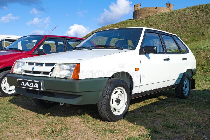 Лада Спутник 1500 l