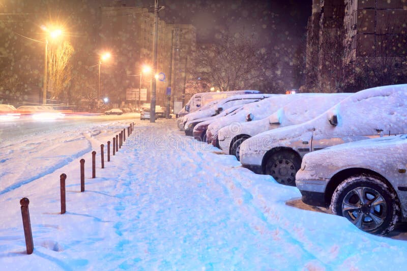 Фото автостоянки зимой