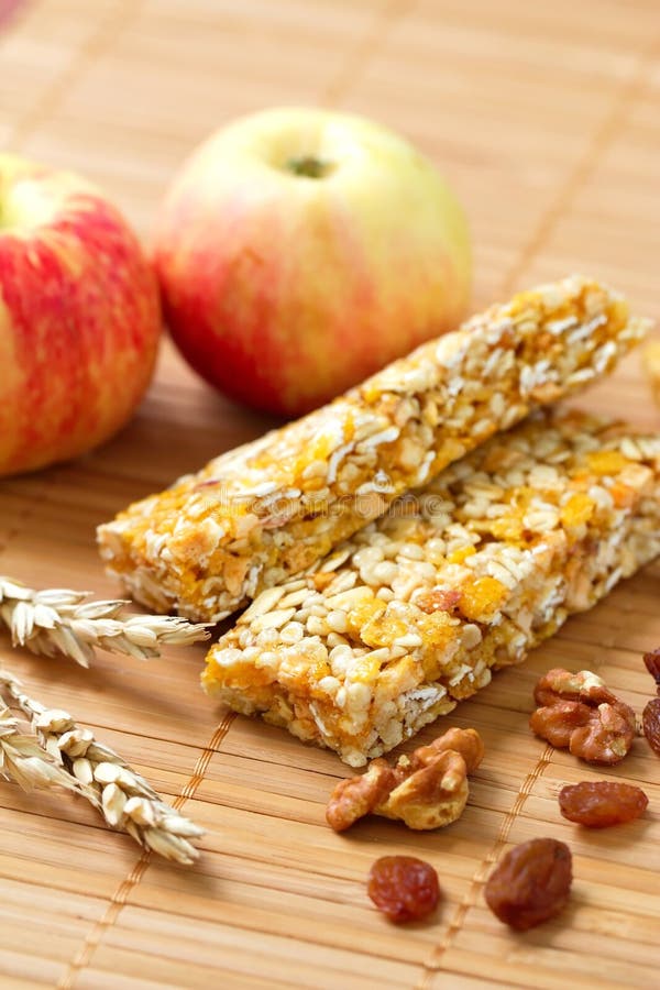 Cereal Bar батончик мюсли