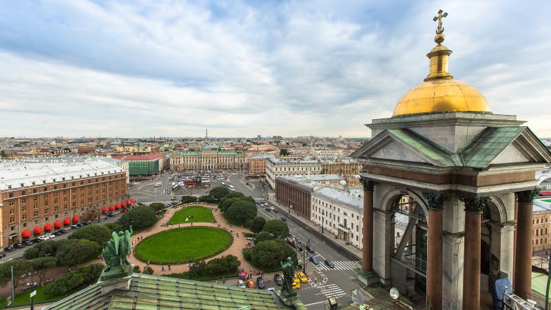 Исаакиевский собор в Санкт Петербурге сверху