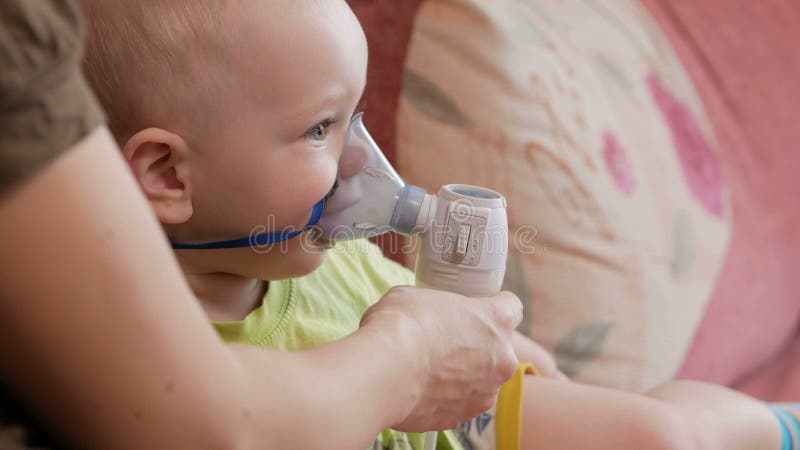 можно делать ингаляцию спящему ребенку