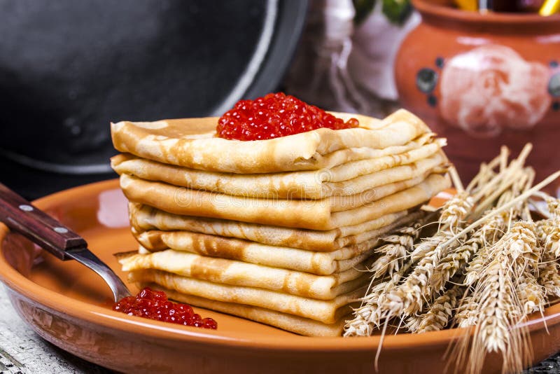 Фон блинов с икрой