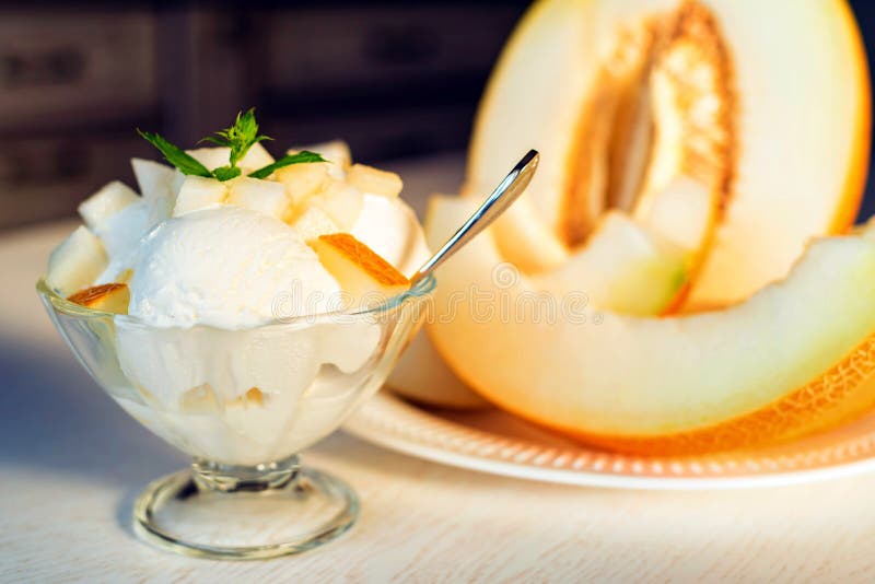 Мороженое манго и дыня