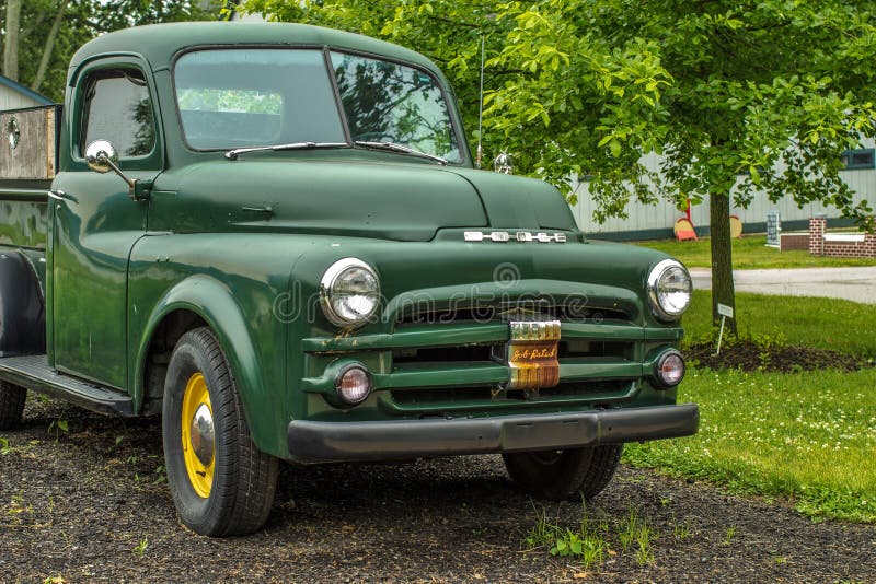 Dodge b Series